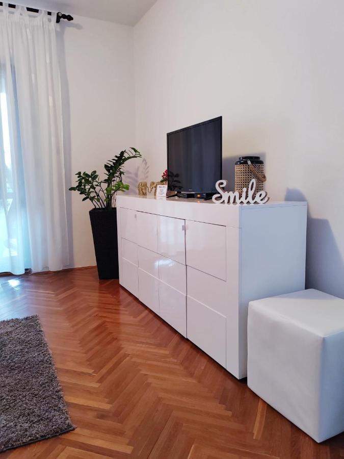 Guesthouse Resan Медулин Экстерьер фото